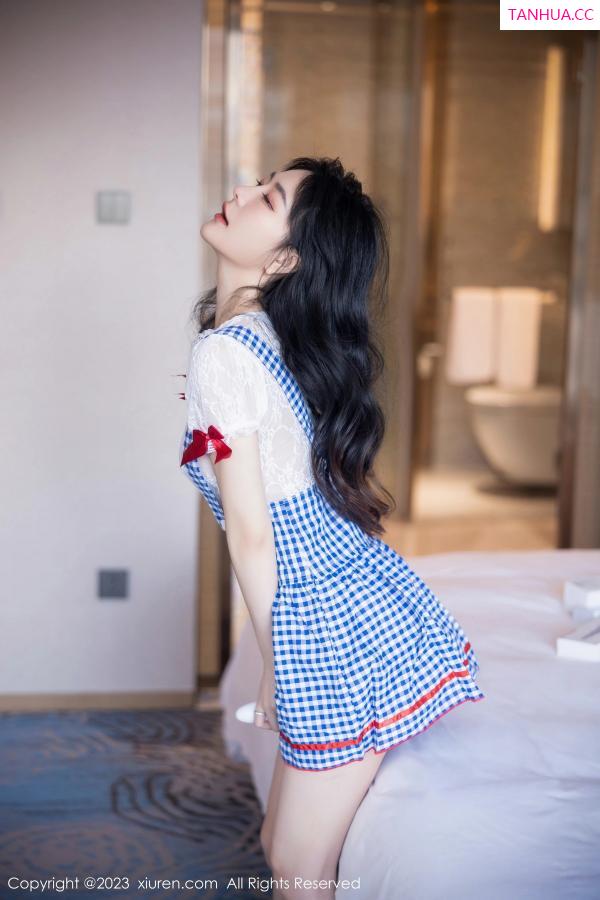   [XiuRen]高清写真图 2023.10.13 No.7509 幼幼 清纯美腿第39张图片